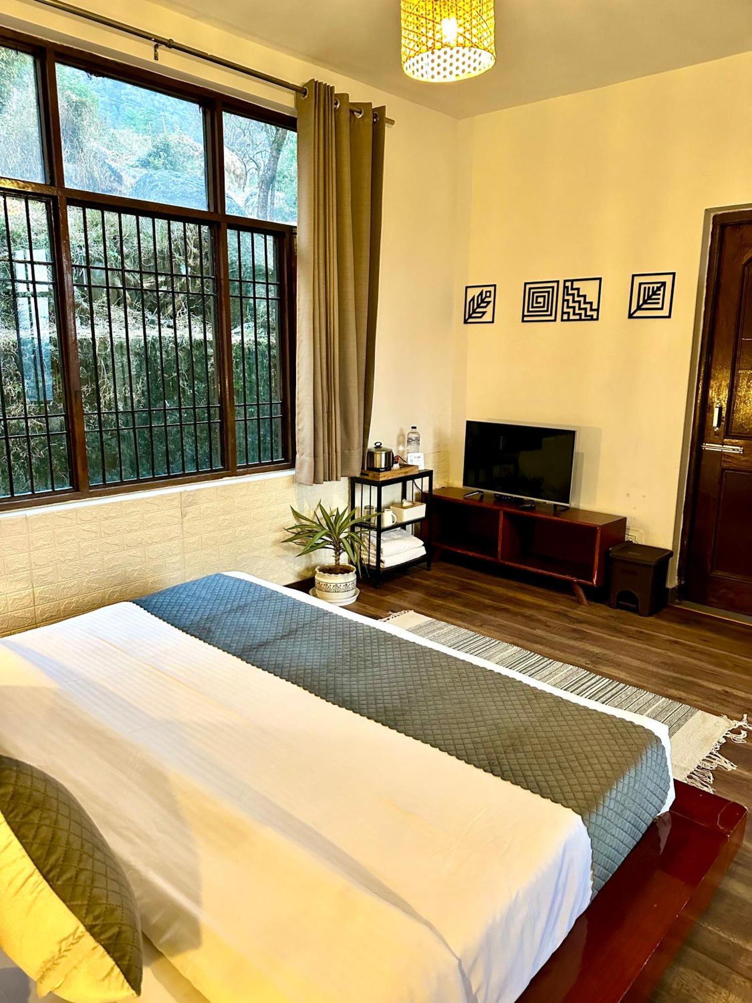 Alt Life - Dharamkot Hostel McLeod Ganj Exterior photo